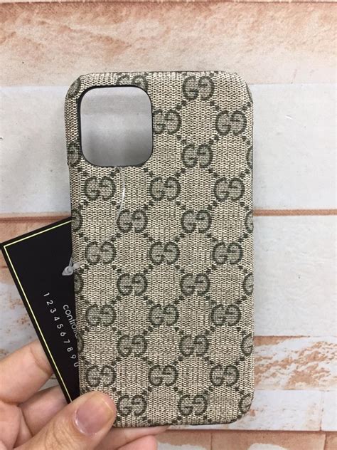 capa gucci iphone